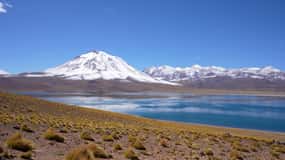 Triple tour: Red stones, highland lagoons and Chaxa Lagoon