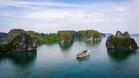 Hanoi or Ninh Binh: 2-Day Lan Ha Bay & Cat Ba Island Cruise
