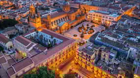 Palermo: Grand Night Tour in CruiserCar