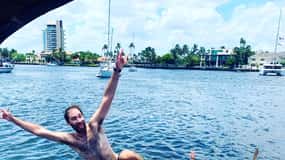 Private Pontoon Boat w/ Captain, Private up to 12ppl