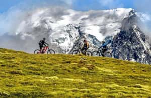 image n.3 of Courmayeur Mont Blanc E-bike Tour activity in Courmayeur, uploaded by supplier