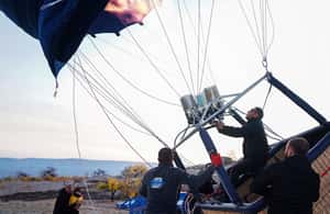 image n.3 of Cappadocia: Sunrise Hot Air Balloon Flight in Göreme activity in Çavuşin, uploaded by supplier