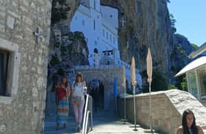 imagem n.4 de Serviço de transporte de passageiros de luxo atividade em Tivat, carregada pelo fornecedor