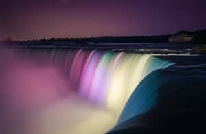 Obraz nr 3 z atrakcji Wodospady Niagara, USA: Nocna atrakcja z fajerwerkami w Wodospad Niagara w USA, przesłany przez organizatora