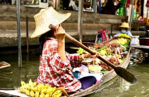 image n.3 of Bangkok: Floating Market and Train Market Experience activity in Pattaya, uploaded by supplier