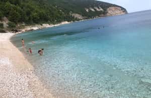 Bild Nr. 3 von Vlorë: Sazan Insel, Haxhi Ali Höhle und Karaburun Bootstour Aktivität in Kreis Vlora, hochgeladen vom Anbieter