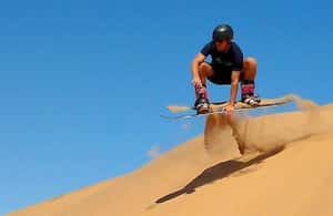 Immagine nº 3 di Safari nel deserto con cena VIP-BBQ e quad bike opzionale attività a Mascate, caricata dal fornitore