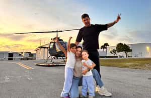 imagen n.º 3 de Excursión en helicóptero al atardecer: Fort Lauderdale-Miami Beach actividad en Fort Lauderdale, subida por el proveedor