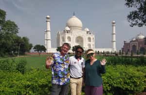 image n.4 of Agra: Taj Mahal and Mausoleum Guided Tour with Skip-the-Line activity in Agra, uploaded by supplier