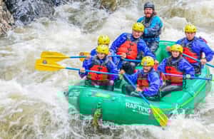 imagem n.3 de Idaho Springs: Rafting em Clear Creek Intermediate Whitewater Rafting atividade em Montanhas Rochosas, carregada pelo fornecedor