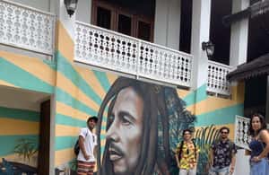 imagem n.3 de De Falmouth Bay: Museu Bob Marley e excursão à Nine Mile atividade em Kingston, Jamaica, carregada pelo fornecedor