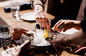 imagen n.º 3 de Noshes en la Space Needle: lo mejor de la gastronomía y la cultura de Seattle actividad en Seattle, subida por el proveedor