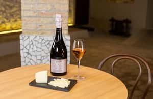 รูปภาพที่ 4 จาก บาร์เซโลนา: Cavas Hill - ทัวร์โรงไวน์และชิมชีส กิจกรรมใน คาตาลัน อัปโหลดโดยซัพพลายเออร์