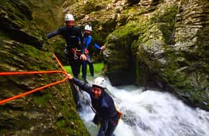 afbeelding n.4 van Meer van Bled: Bohinj Vallei Canyoning Tour met foto's activiteit in Bled, geüpload door aanbieder