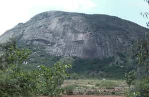 Bild Nr. 4 von Privater Ganztagesausflug zum Nandi Hill mit Mittagessen Aktivität in Bangalore, hochgeladen vom Anbieter
