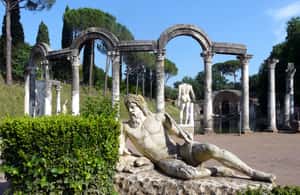 image n.3 of From Rome: Hadrian's Villa & Villa d'Este Day Trip & Lunch activity in Tivoli, Lazio, uploaded by supplier