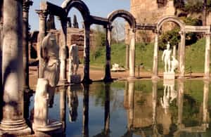 image n.4 of From Rome: Hadrian's Villa & Villa d'Este Day Trip & Lunch activity in Tivoli, Lazio, uploaded by supplier