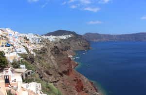 imagem n.3 de Excursão de 1 dia de barco: Vulcão de Santorini, Thirassia e pôr do sol em Oia atividade em Cíclades, carregada pelo fornecedor