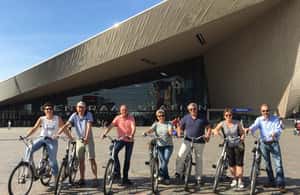 Obraz nr 3 z atrakcji 2,5-godzinna wycieczka rowerowa Rotterdam Highlights w Rotterdam, przesłany przez organizatora