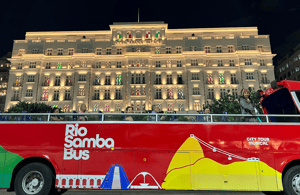 imagem n.3 de Skyline Night Tour Rio de Janeiro - City Tour Panoramico Rio Samba Bus atividade em Rio de Janeiro, carregada pelo fornecedor