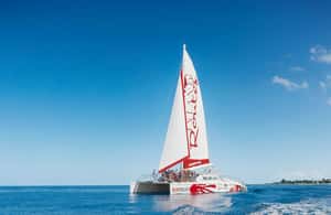 imagem n.4 de Montego Bay: Cruzeiro Reggae Catamaran 18+ com bar aberto atividade em Montego Bay, carregada pelo fornecedor