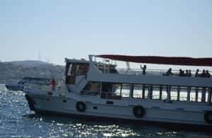 4. fotó – Isztambul: A Boszporuszon tett rövid esti kirándulás – program helye: Isztambul, feltöltötte a programszervező