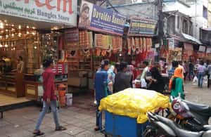 gambar no.4 daripada Hyderabad: Lawatan Berjalan Warisan Bandar Lama dan Charminar aktiviti di Hyderabad, dimuat naik oleh pembekal
