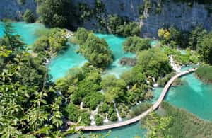 imagem n.4 de De Zagreb a Split: excursão privada aos lagos Plitvice e Rastoke atividade em Slunj, carregada pelo fornecedor