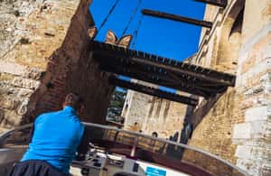 image n.4 of Sirmione: Scenic Afternoon Boat Cruise with Prosecco & Snack activity in San Felice del Benaco, uploaded by supplier