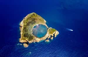 bilde nr.3 av Båttur rundt øya Vila Franca do Campo på Azorene aktivitet i Azorene, lastet opp av leverandør