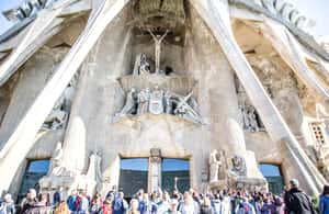 image n.3 of Barcelona: Fast-Track Sagrada Familia and Towers Guided Tour activity in Barcelona, uploaded by supplier