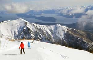 imagem n.4 de Bariloche: Excursão de 4 horas à base do Cerro Catedral atividade em Região dos Lagos, Argentina, carregada pelo fornecedor