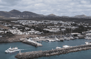 Bild Nr. 4 von Lanzarote: Puerto del Carmen & Puerto Calero Bootstransfer Aktivität in Puerto Calero, hochgeladen vom Anbieter