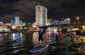 image n.3 of Miami: City Lights SUP or Kayak Night Tour activity in Miami, uploaded by supplier