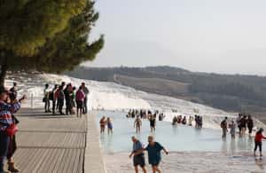 Bild Nr. 4 von Von Izmir aus: Pamukkale Tagesausflug mit Mittagessen Aktivität in Pamukkale, hochgeladen vom Anbieter