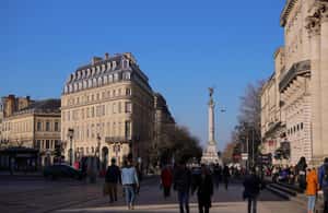 image n.3 of The essential in Bordeaux, private tour with a local activity in Bordeaux, uploaded by supplier
