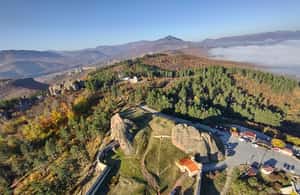 4. fotó – Belogradchik: Belogradchik sziklák felett hőlégballon repülés: Hőlégballon repülés Belogradchik sziklák felett – program helye: Belogradchik, feltöltötte a programszervező