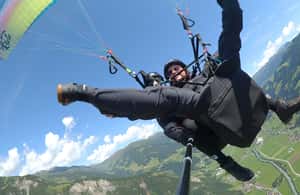 Bild Nr. 3 von Mayrhofen: Privater Paragliding-Flug – alle Niveaus – Freiheit pur Aktivität in Tirol, hochgeladen vom Anbieter