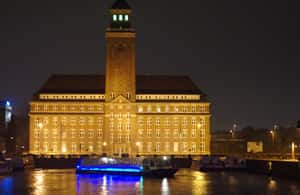 image n.4 of Berlin: Dinner Cruise on the Spree with Prosecco activity in Berlin, uploaded by supplier