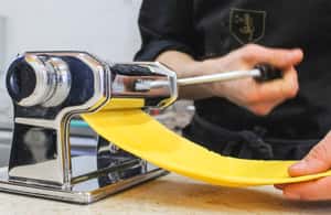 Immagine nº 3 di Corso di cucina sulla preparazione della pasta e degustazione di vini attività a San Gimignano, caricata dal fornitore