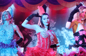 imaginea n.3 a activității Berlin: Bilet Knutschfleck cu spectacol de varietăți și cină în Berlin, încărcată de organizator