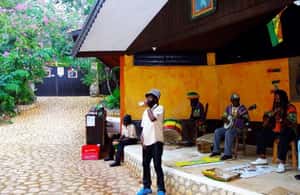 imagem n.4 de Montego Bay: Bob Marley, rio Dunn e Lagoa Luminosa atividade em Ocho Rios, carregada pelo fornecedor