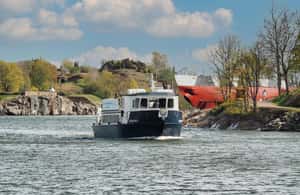image n.3 of From Helsinki: Ferry Ride to Suomenlinna & Walking Tour activity in Helsinki, uploaded by supplier