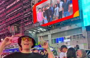 Immagine nº 4 di NYC: Vedi te stesso su un cartellone di Times Square per 24 ore attività a New York, caricata dal fornitore