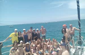 imagem n.3 de De Montego Bay/Falmouth: Cruzeiro de catamarã pela praia de Negril atividade em Negril, carregada pelo fornecedor