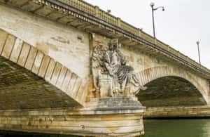 Bild Nr. 4 von Paris: Katakomben, Audioguide und Flusskreuzfahrt Option Aktivität in Paris, hochgeladen vom Anbieter