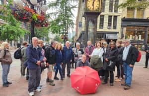 image n.4 of Vancouver: Private Walking Tour of City Highlights | 3-Hour activity in Vancouver, uploaded by supplier