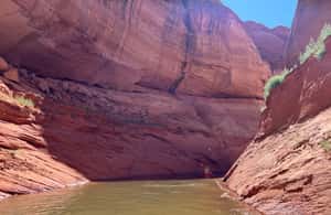 Image N°4 de Antelope Canyon Lac Powell : Randonnée guidée en kayak et randonnée pédestre activité à Arizona, publiée par le prestataire