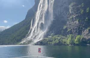 bild nr.4 av Från Geiranger: Geiranger Fjord Tour med stopp i Hellesylt aktivitet i Møre och Romsdal, uppladdad av arrangören