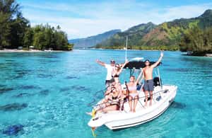image n.3 of Moorea: 6 H Private Boat Tour with Snorkeling and Lunch activity in Tiahura, uploaded by supplier